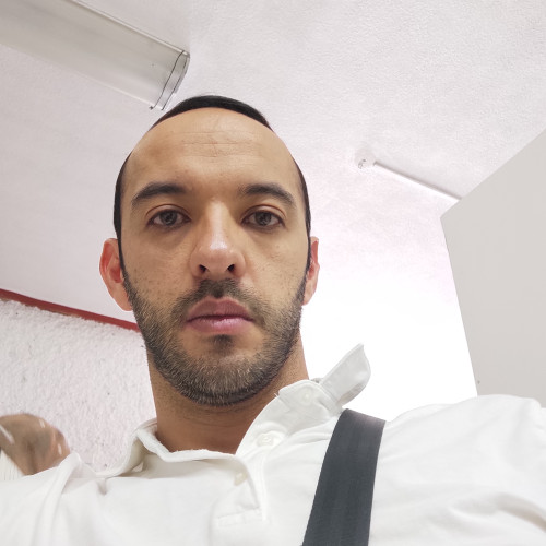 Carlos  H. profile photo