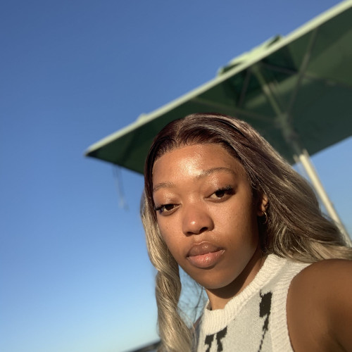 Nizibone D. profile photo
