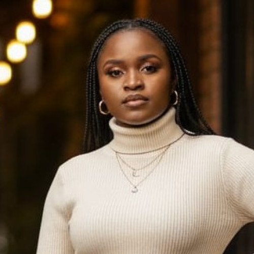 Julia M. profile photo