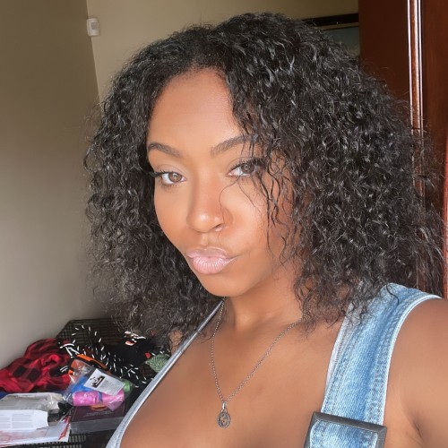 Anaya V.