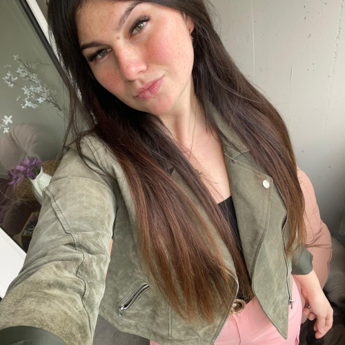 Lena Maria F.