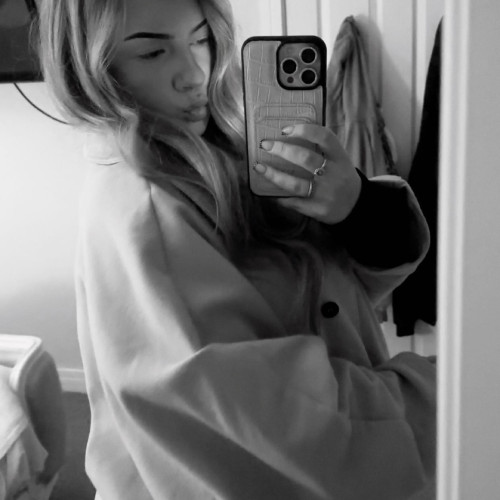 Ocean  W. profile photo