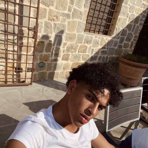 Ouassim L. profile photo