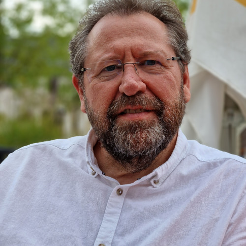 CARLO  R. profile photo