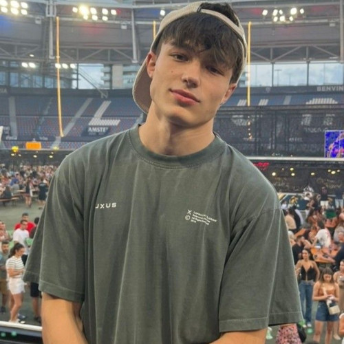 IL YaSs Q. profile photo