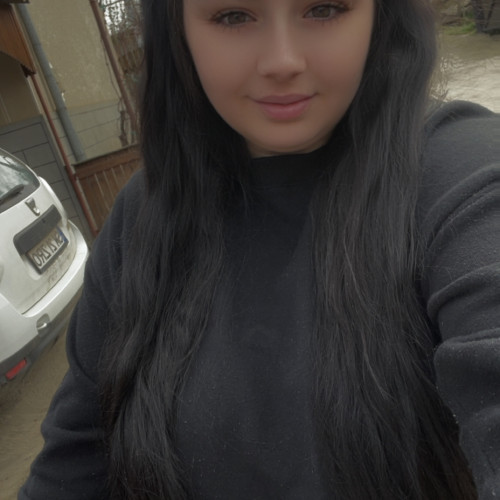 Andreea M. profile photo