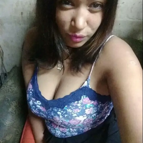 Bruna  b.
