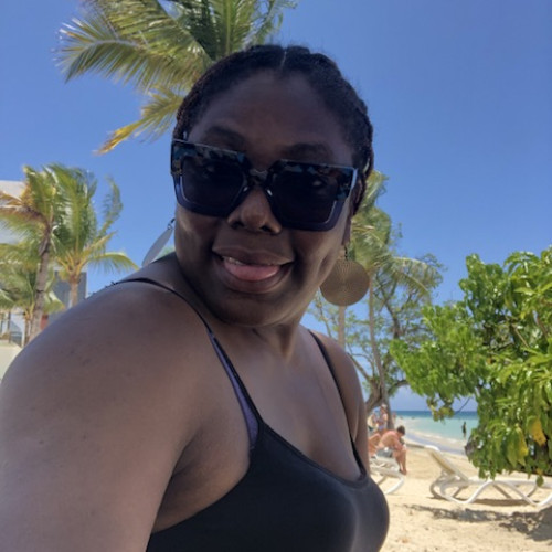Dionne D. profile photo