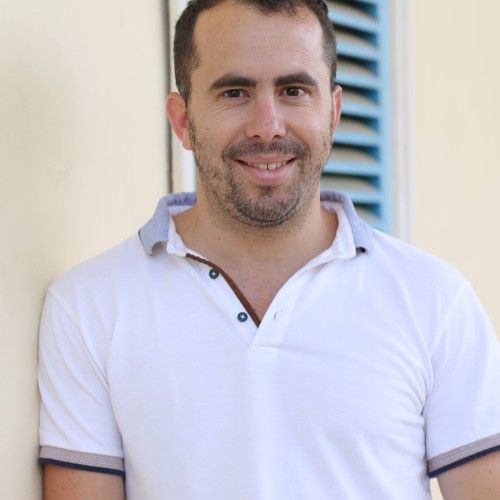 Benyamin S.