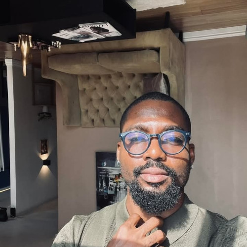 William T. profile photo