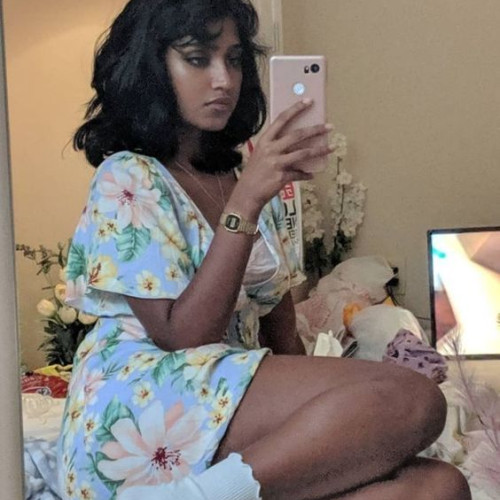 Mia N.