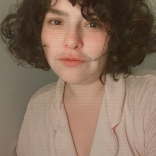Mia M.