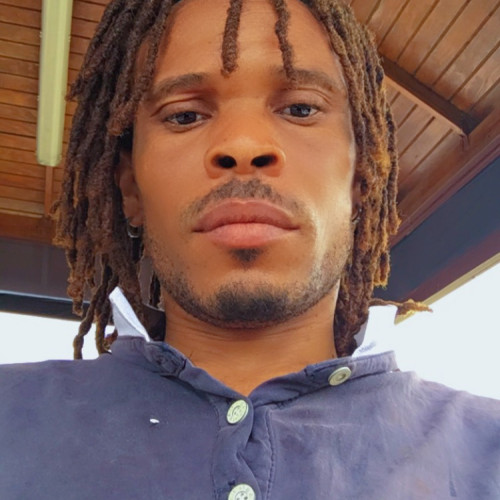 Akim  J.