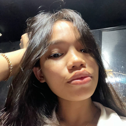 Joy  L. profile photo
