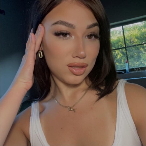 Gabriela C.
