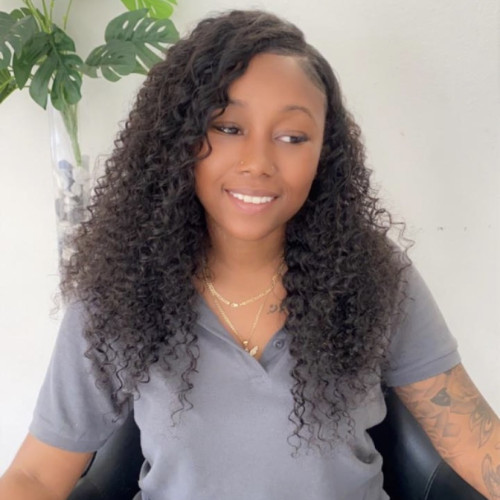 Aisha G.