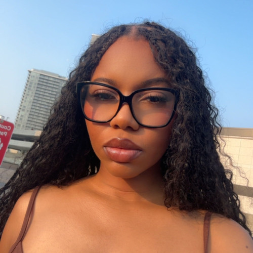 rose u. profile photo
