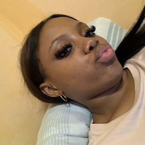 Shania C. profile photo