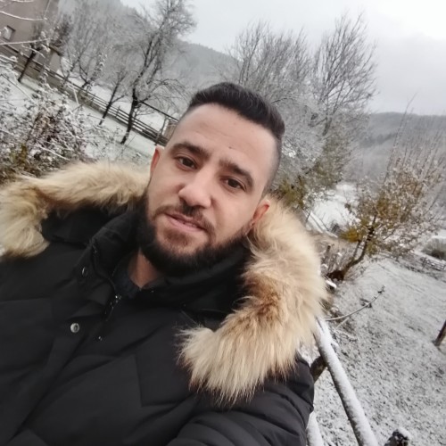 Hassan  H.