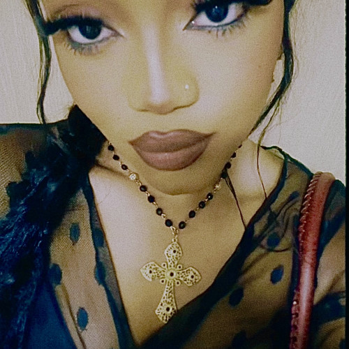 Flora  G.