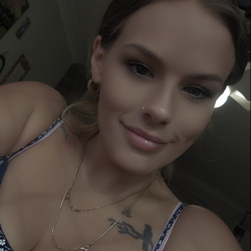 Samantha  Q. profile photo