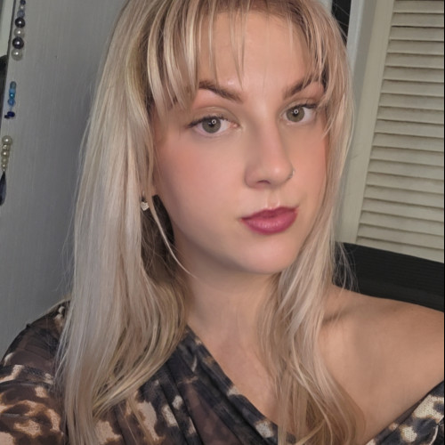 Lola S. profile photo