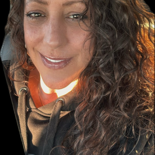 Mia L. profile photo