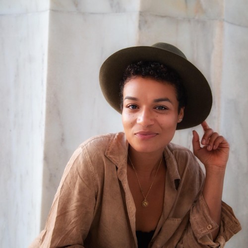 Simone M.