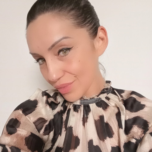 Andrea T. profile photo