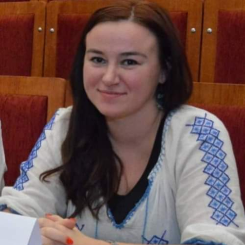 Alina P.
