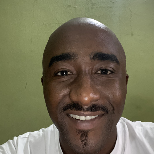 Tunde S.
