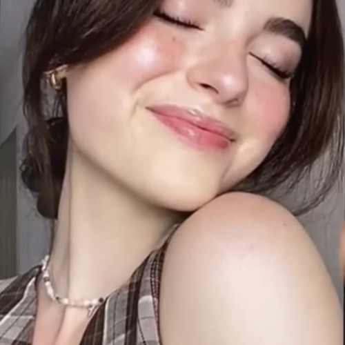 Maya  A. profile photo
