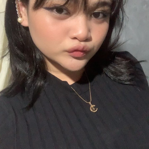 Maxine R.