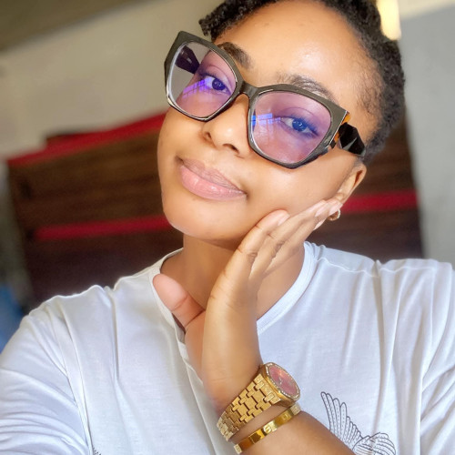 Kuburat Y. profile photo