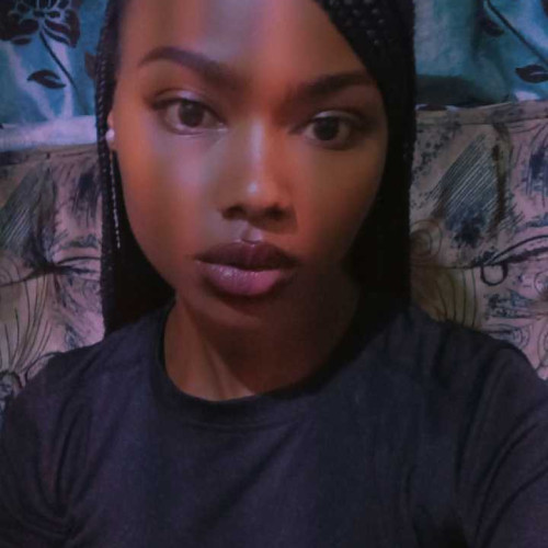 Esther M. profile photo