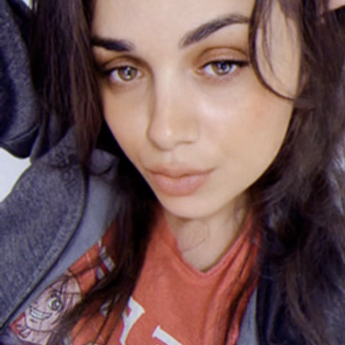 Ithaisa c. profile photo