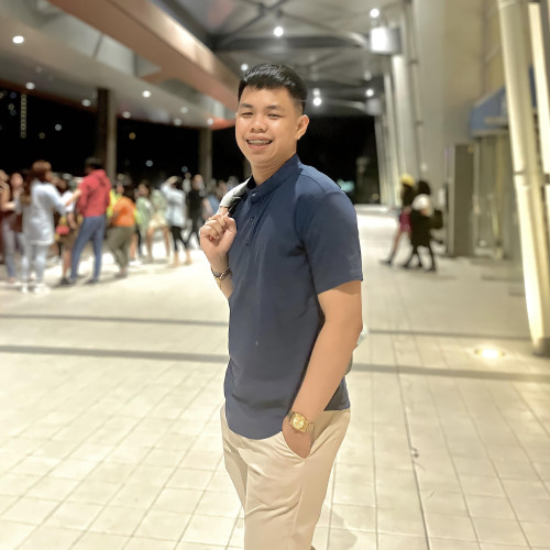 reb b. profile photo