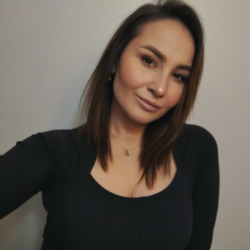 Masha F. profile photo
