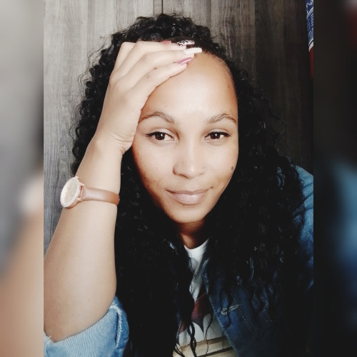 Mona B. profile photo