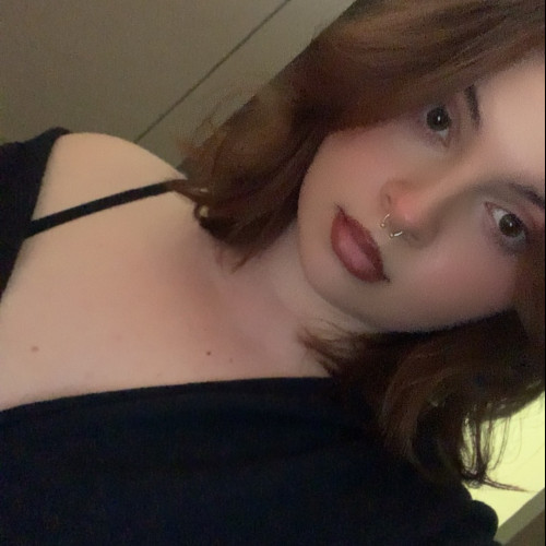 Lolah R. profile photo