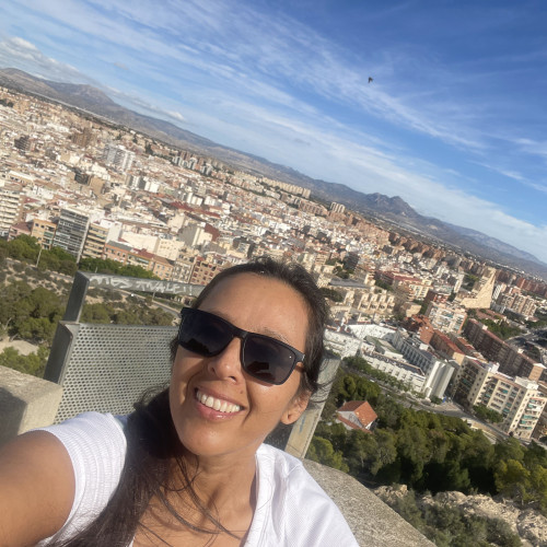 Roxana H. profile photo