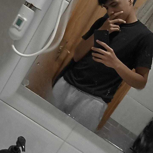 elio r. profile photo