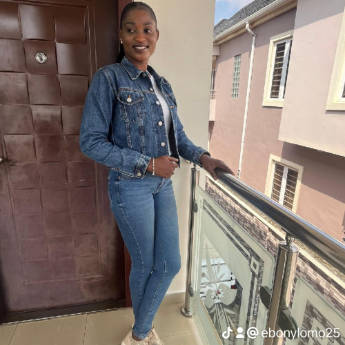 Ebony O. profile photo