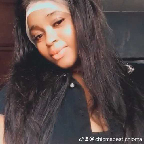 Chiomzy b. profile photo