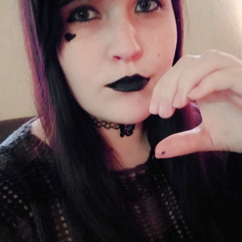 Clara L. profile photo