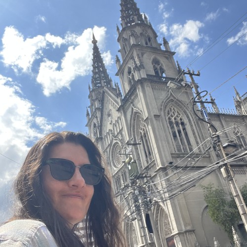 Moni  V. profile photo