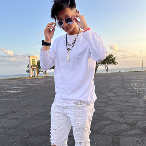 Kelvin L.