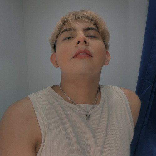 Carlos L. profile photo
