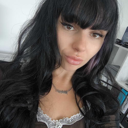 Mishel D. profile photo