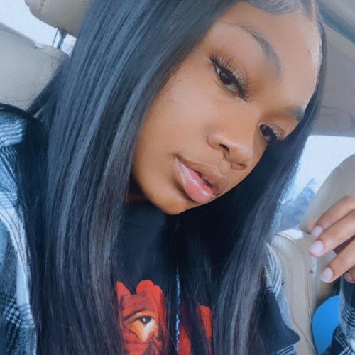 Rayla W. profile photo